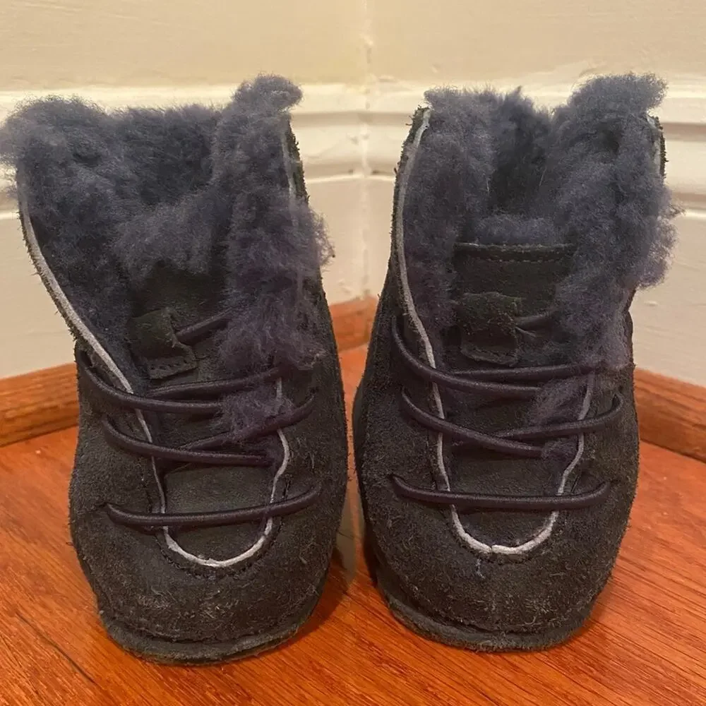 Baby UGGS sz L Navy Blue Baby Uggs size Large Dark Blue Uggs Baby Shoes